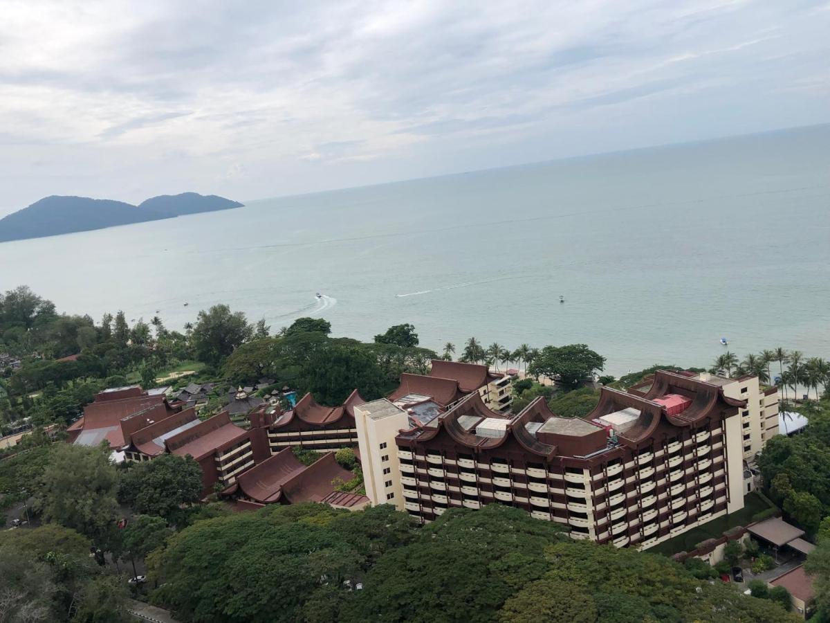 Beach Resort Apartment Batu Ferringhi 05 Exterior foto